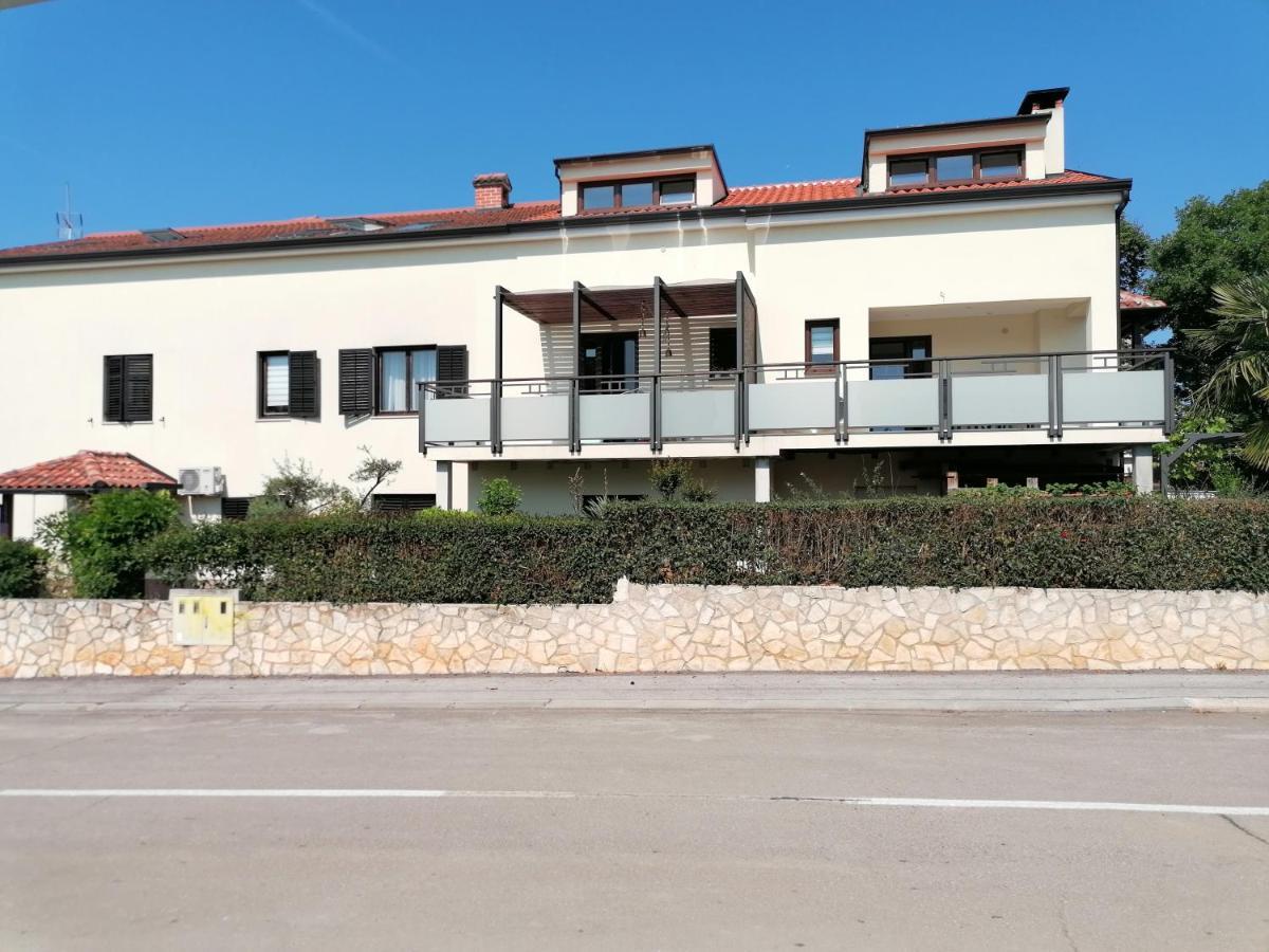 Apartmani Kiko Poreč Exterior foto
