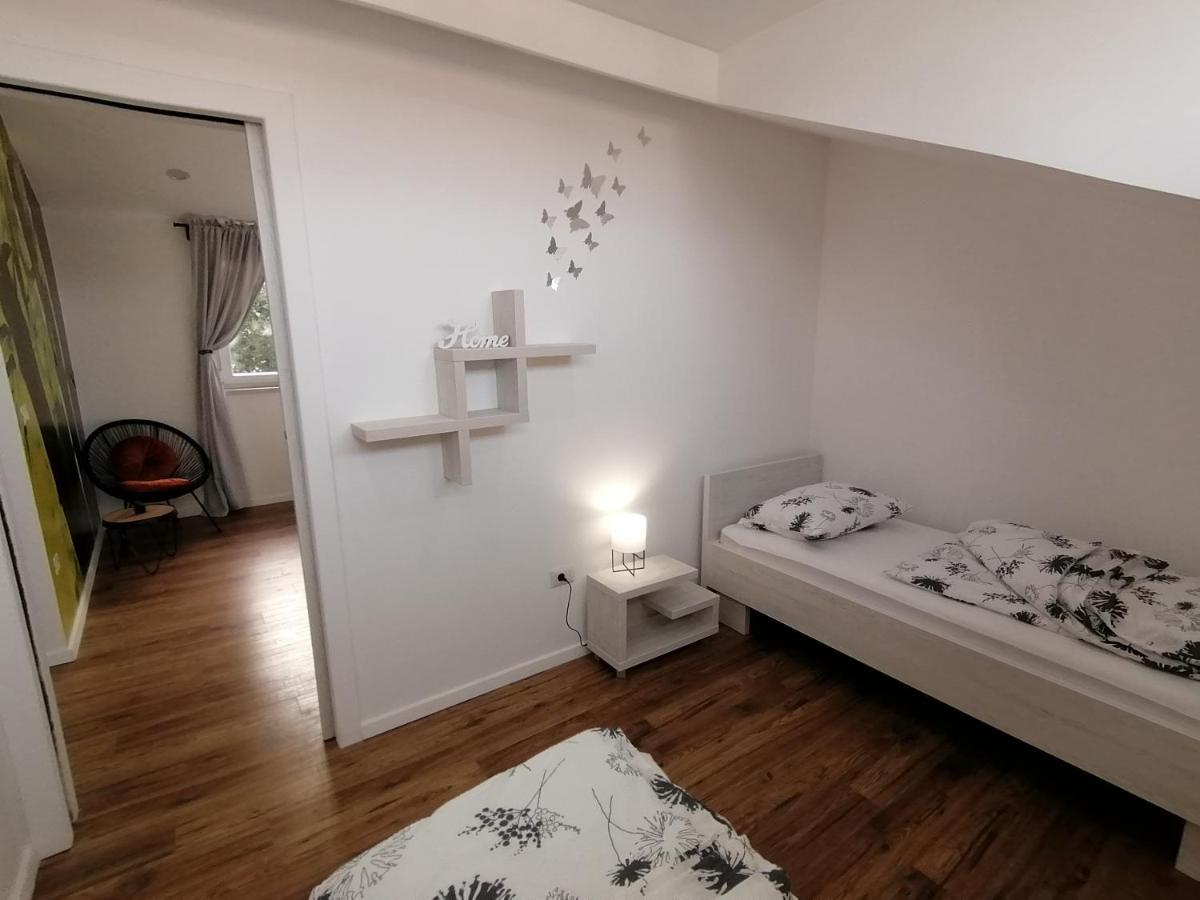 Apartmani Kiko Poreč Exterior foto